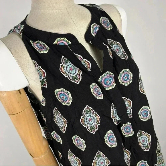 Lucy and Laurel top women size  M - Picture 3 of 8